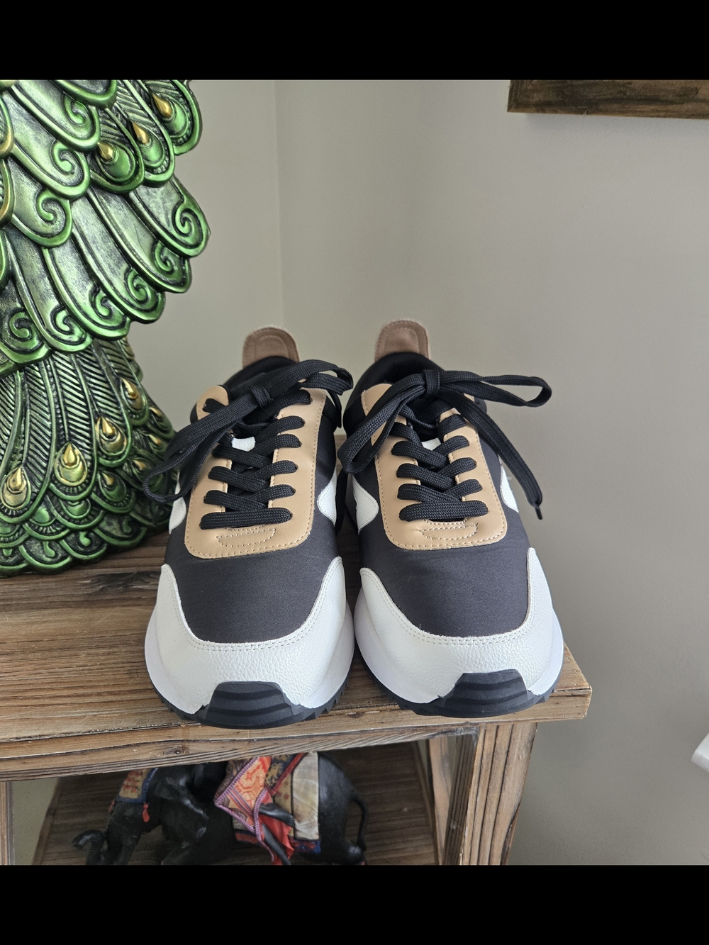 Dolce Vita Black & Tan Lace-Up Sneaker